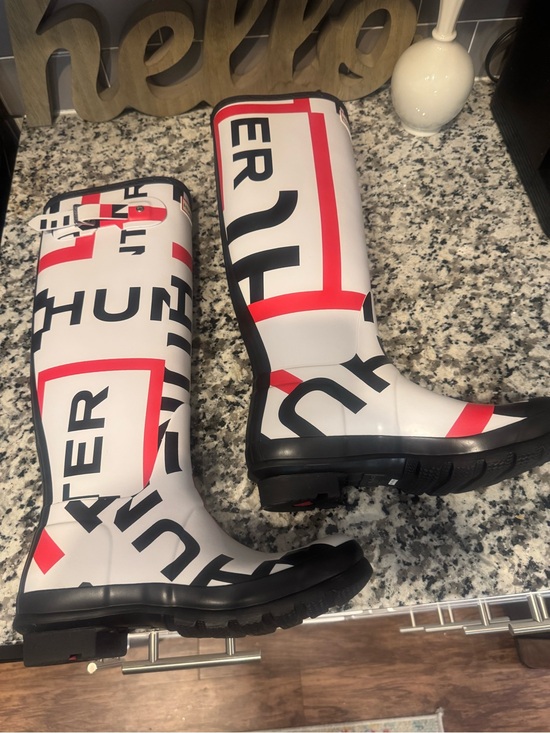 Hunter Shoes - Hunter Cream Rain Boot with Red Logo Detail
